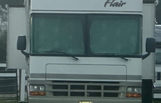 2003 Fleetwood Flair Class A