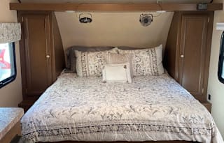 2018 Shasta RVs Oasis 18FQ