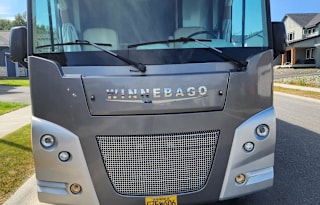 2015 Winnebago Vista 35F
