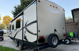 2016 Bullet Premier Ultra Lite 26RBPR