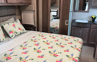 CC RVING LLC