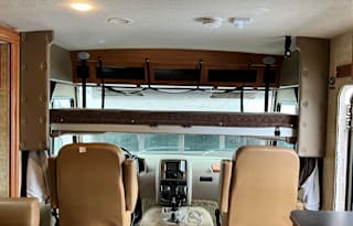 2016 Winnebago Vista 31KE