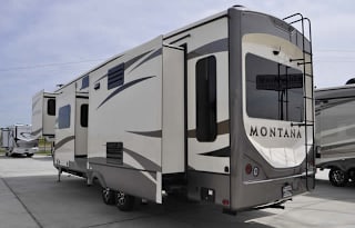 2018 Keystone RV Montana 3950BR
