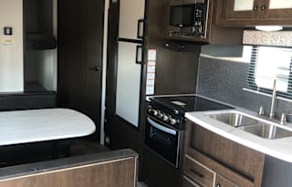 2021 Pet Friendly Pioneer Will Deliver