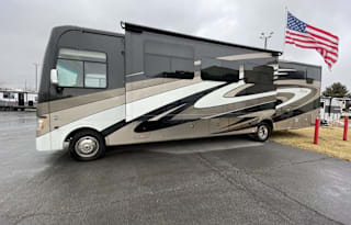 2016 Coachman Mirada Class A 35LS