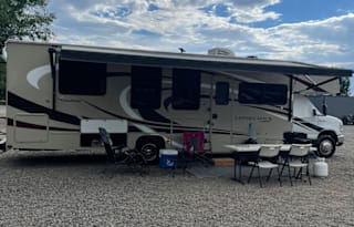 2020 Coachmen RV Leprechaun 317SA
