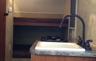 2011 R-Pod RP172 - Cozy Cottage on Wheels