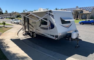 2013 Lance Lance Travel Trailers 1885