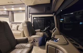 2023 Thor Motor Coach Aria 3901 Starlink Internet!