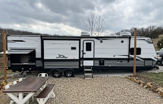 2022 Jayco Jay Flight 33RBTS