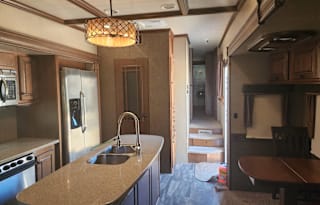 2015 Heartland Bighorn 3570RS