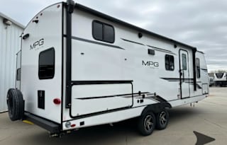 BUNKHOUSE CAMPER! 2024 MPG 2500BH! DELIVERY!