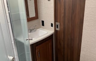 2021 Winnebago Vista 31B