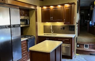 Beautiful Spacious Camper