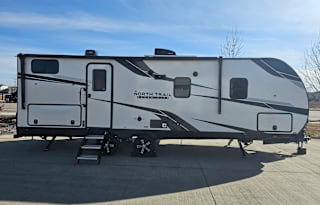 2024 North Trail 25BHPS, Fully furnished,
