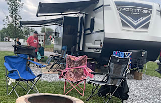 Hooper’s Happy Hideaway is Glamping at its Finest!