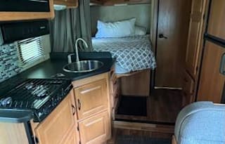 2013 Thor Motor Coach Four Winds