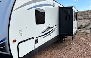 2018 Keystone RV Outback Ultra Lite Trailer
