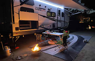 "Orion" 26' Bunkhouse, sleeps 8, loaded amenities