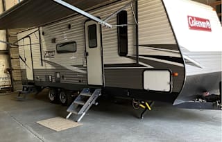 2021 Coleman Coleman Lantern 263BH