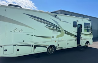 Tailgater Jayco Alante - Free satellite TV