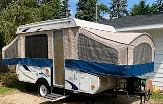 2012 Coachmen Clipper