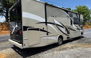 Family-Friendly Class A – 2017 Thor ACE 30.2