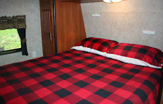 2012 Keystone RV Fuzion 300