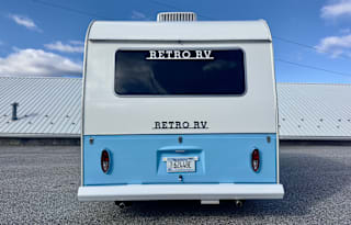 Volkswagen Bus RetroRV "Kate"