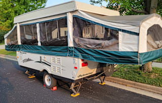 Waunakee, WI Pop-Up Camper  2010 Palomino Y-4120