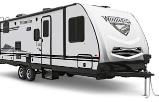 Winnebago Spacious Luxury with Bunkhouse and Slide