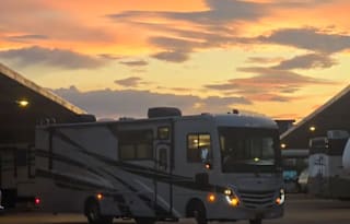 2024 Fleetwood Flair – Ultimate Luxury on Wheels!