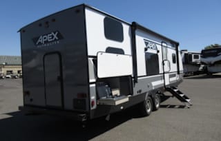 2022 Coachmen Apex Ultra-Lite 256BHS *** 2 A/C ***