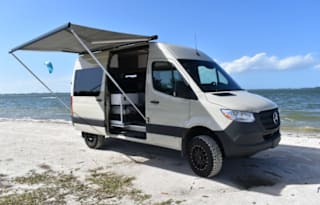 Van Wilder: Mercedes-Benz 4x4 Sprinter