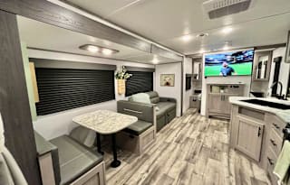 Modern and Welcoming Family Fun Camper Rental