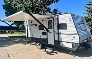 2018 Viking Ultra-Lite 17BH