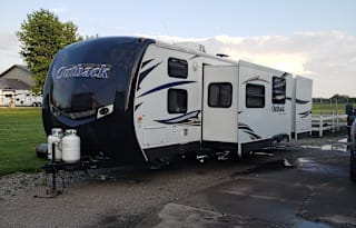 2013 Keystone Outback Quad Bunk