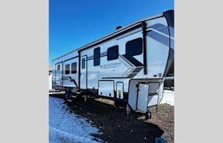 2023 Big Horn 37DB