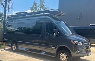 2020 Winnebago Era 70A