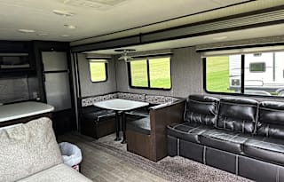 Explore in Comfort: 2020 Heartland 27RKS