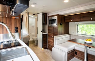 Winnebago Navion - Luxury Meets Adventure