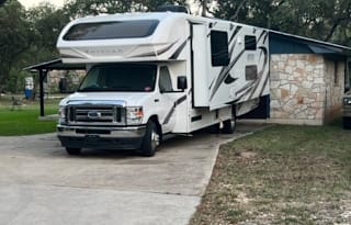2022 Entegra Coach Odyssey 31F