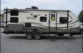 2017 Surveyor by Forest River