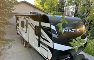 Grand Design Imagine XLS 23BHE basically new!