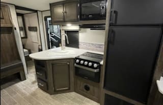 Myers Mallard 36' Bunkhouse