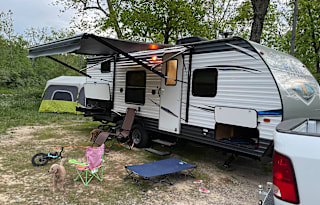 2019 Palomino Puma XLE Lite 22RBC