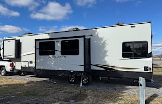 2022 Keystone RV Sprinter 35BH