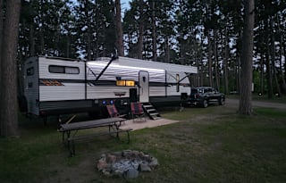 Pet Friendly, Family Ready, Spacious and Ready!
