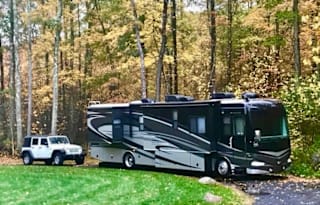 Fully-Loaded & in Good Condition!