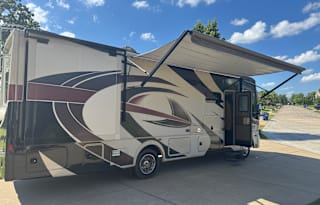 2018 Coachmen Forest River SLMO1644